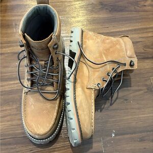 Eddie Bauer Severson Moc Toe Boots